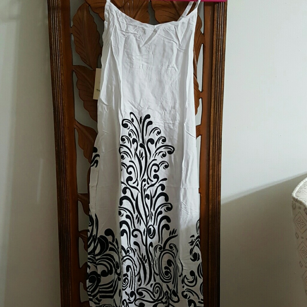 Summer dress - Picture 4 of 8
